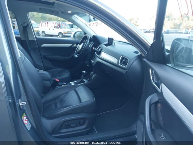 WA1EFCFS7FR001563 Audi Q3 2.0t Premium Plus