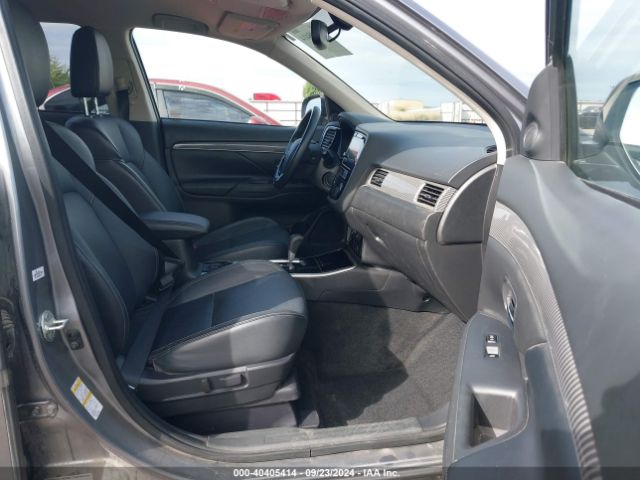 JA4AZ3A34KZ041387 Mitsubishi Outlander Sel