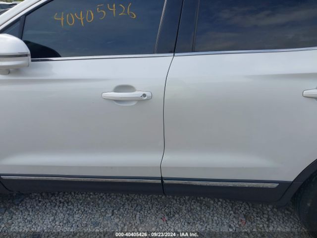 5LMCJ2D9XHUL20356 Lincoln MKC SELECT