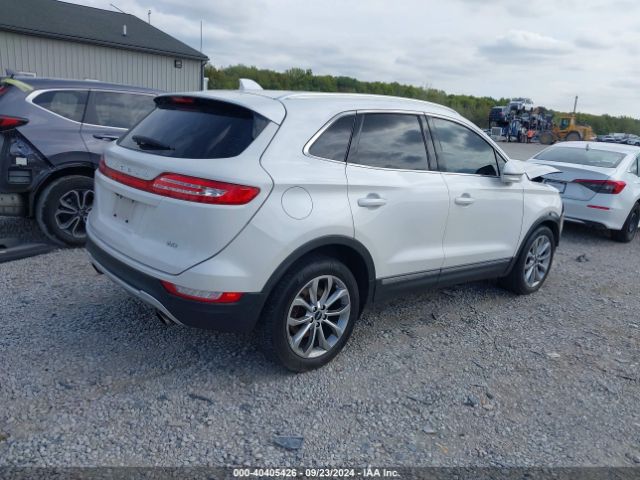 5LMCJ2D9XHUL20356 Lincoln MKC SELECT