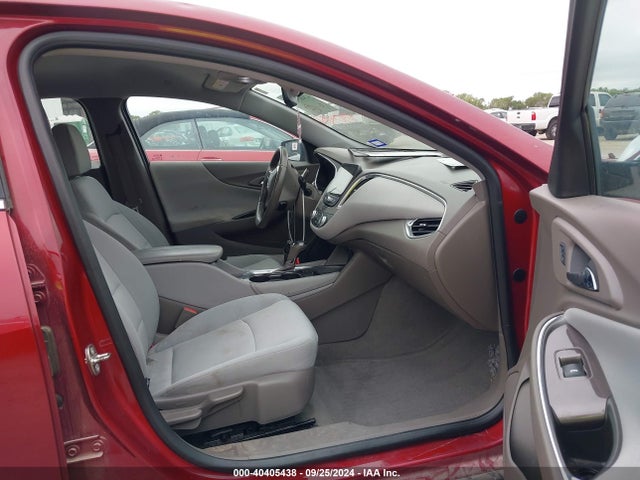 Продажа на аукционе авто 2017 Chevrolet Malibu 1lt, vin: 1G1ZE5STXHF180585, номер лота: 40405438