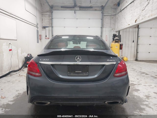 55SWF4KB3FU007936 Mercedes-Benz C 300 4matic/luxury 4matic/sport 4matic