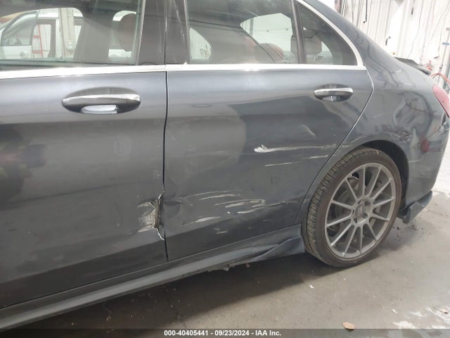 55SWF4KB3FU007936 Mercedes-Benz C 300 4matic/luxury 4matic/sport 4matic