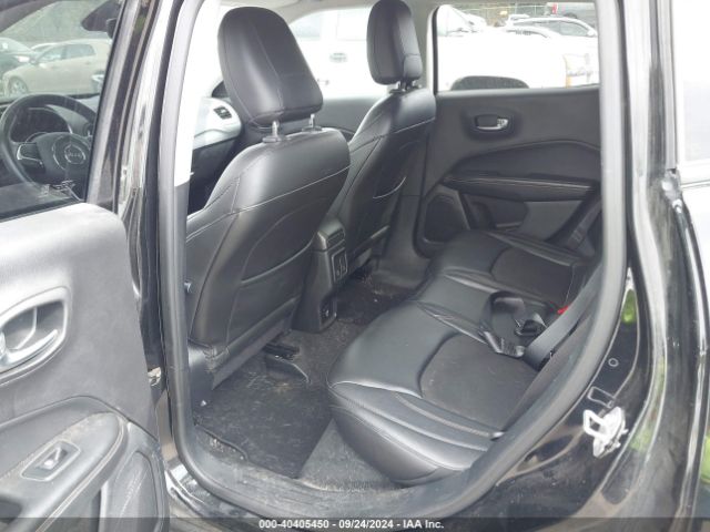 3C4NJDBB9JT282832 Jeep Compass Latitude 4x4
