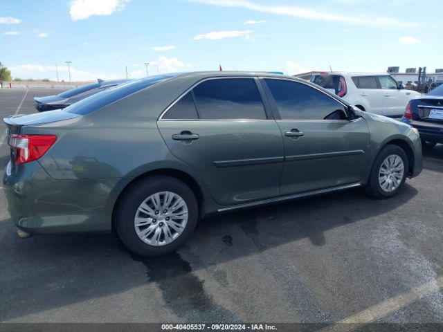 4T4BF1FK2ER433875 Toyota CAMRY LE