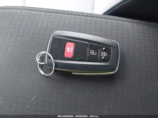 Toyota Prius Two Eco 2016 JTDKARFU7G3505112 Image 11