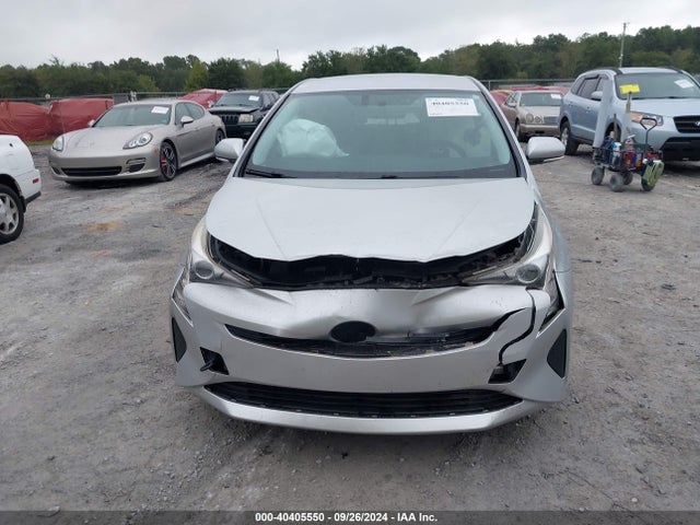 Toyota Prius Two Eco 2016 JTDKARFU7G3505112 Image 12