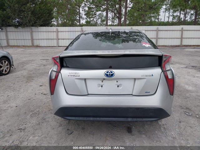 Toyota Prius Two Eco 2016 JTDKARFU7G3505112 Image 16