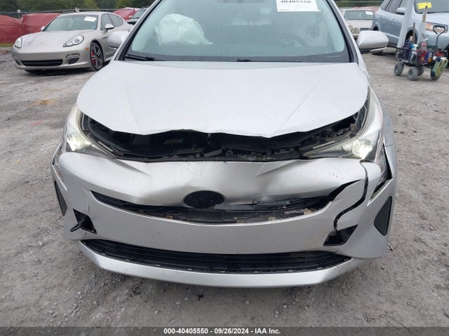Toyota Prius Two Eco 2016 JTDKARFU7G3505112 Image 6