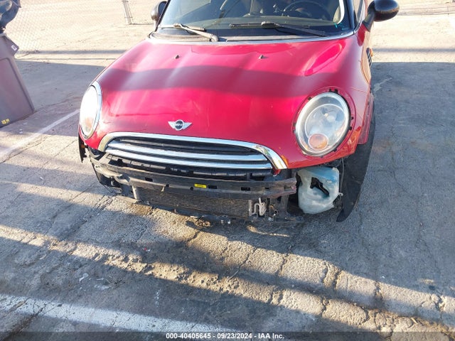 2008 MINI COOPER WMWMF33588TT67311 Photo 5