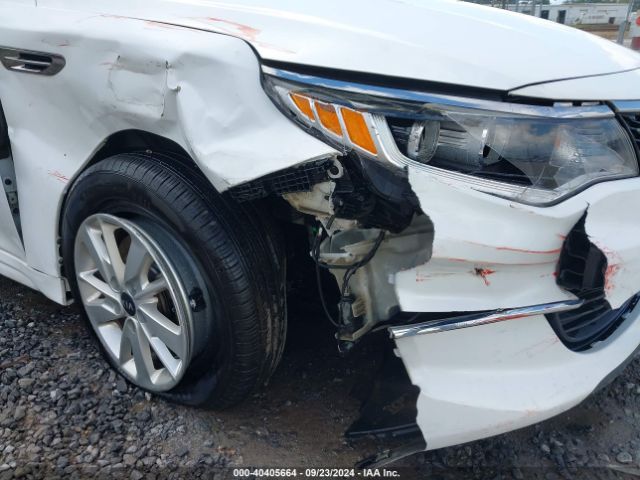 5XXGT4L38JG212874 KIA Optima Lx