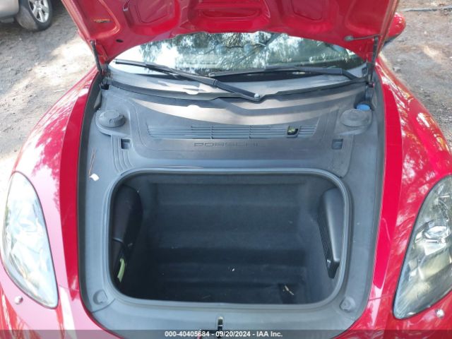WP0CA2A81KS211001 Porsche 718 Boxster