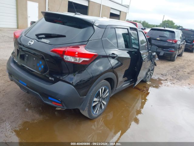 3N1CP5CU1KL526103 Nissan KICKS SR