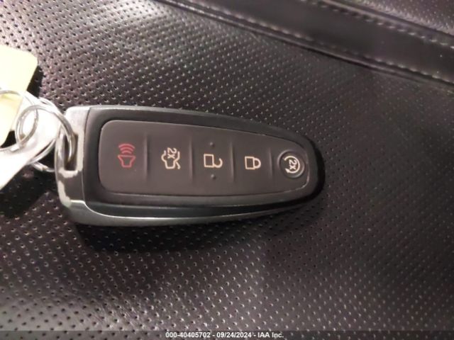 5LMJJ2JT4HEL07247 Lincoln Navigator Select