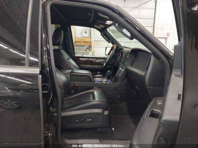 5LMJJ2JT4HEL07247 Lincoln Navigator Select