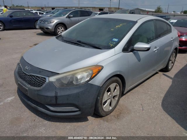 KNAFK4A60F5391559 KIA FORTE LX