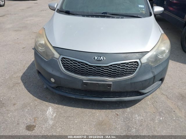 KNAFK4A60F5391559 KIA FORTE LX