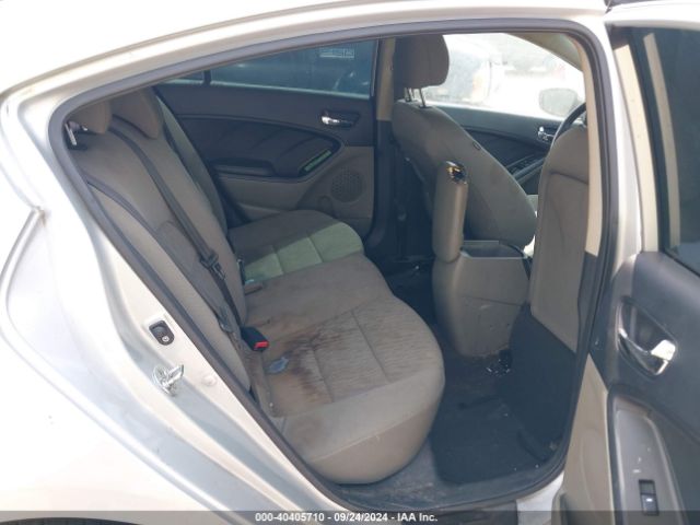 KNAFK4A60F5391559 KIA FORTE LX