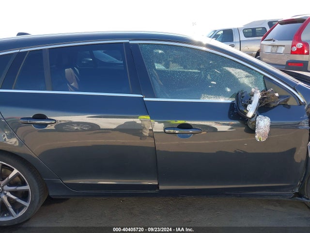 Volvo V60 T5 Platinum 2015 YV140MEM3F1226101 Image 13