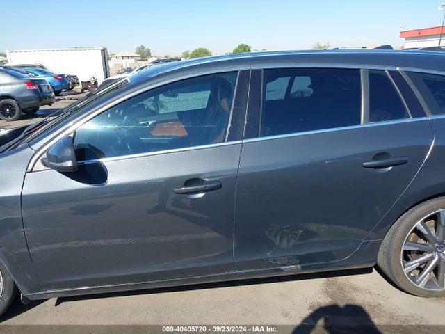 Volvo V60 T5 Platinum 2015 YV140MEM3F1226101 Image 14