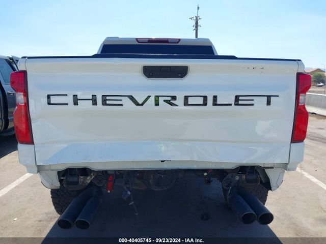 AZ389811 Chevrolet Silverado 1500