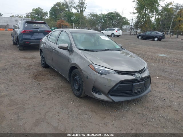 Toyota COROLLA LE 2017 2T1BURHE3HC909188 Image 1
