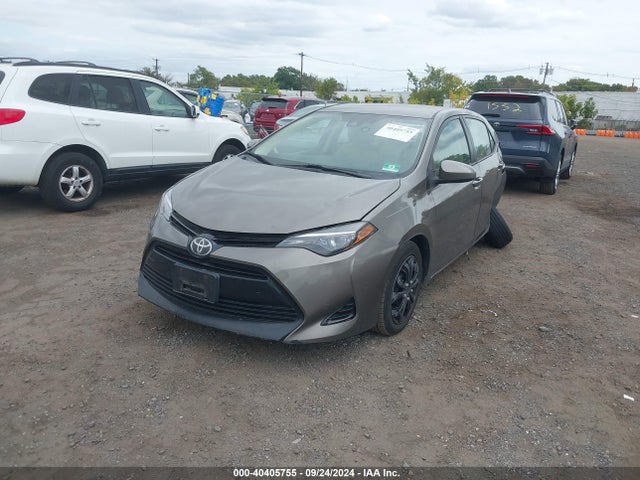 Toyota COROLLA LE 2017 2T1BURHE3HC909188 Image 2