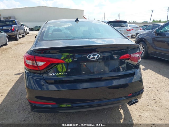 Hyundai SONATA SE 2015 5NPE24AF8FH208553 Image 15