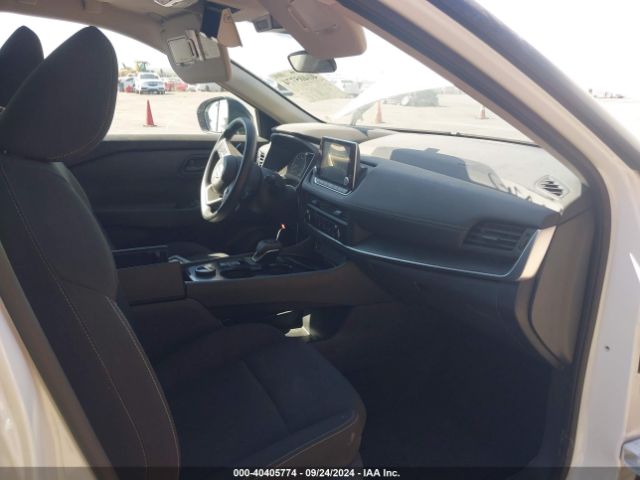5N1BT3AB9RC724973 Nissan Rogue S Intelligent Awd