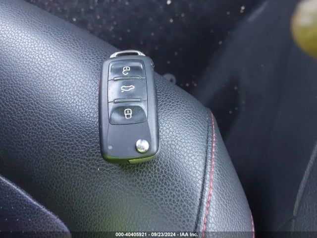 3VW4T7AJ0HM340442 Volkswagen JETTA GLI