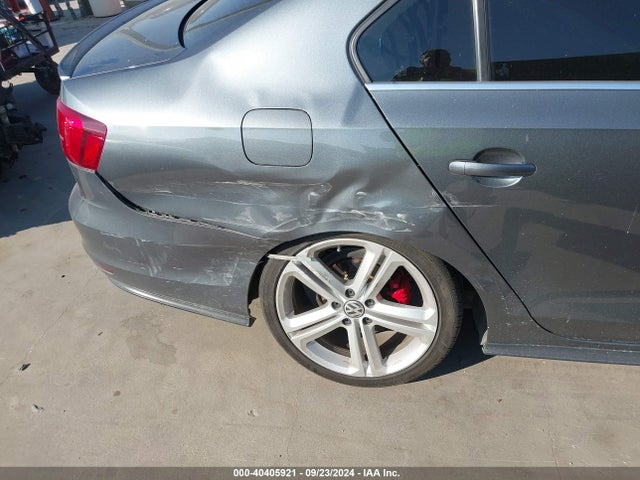 3VW4T7AJ0HM340442 Volkswagen JETTA GLI