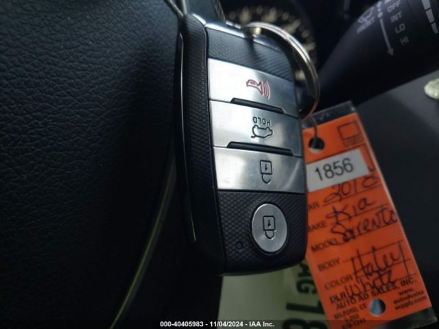 5XYPKDA5XKG456644 KIA Sorento 3.3l Sx