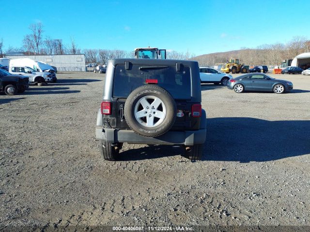 1C4GJWAG2GL311898 Jeep Wrangler Sport