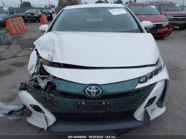 JTDKARFP3J3096589 Toyota Prius Prime Premium