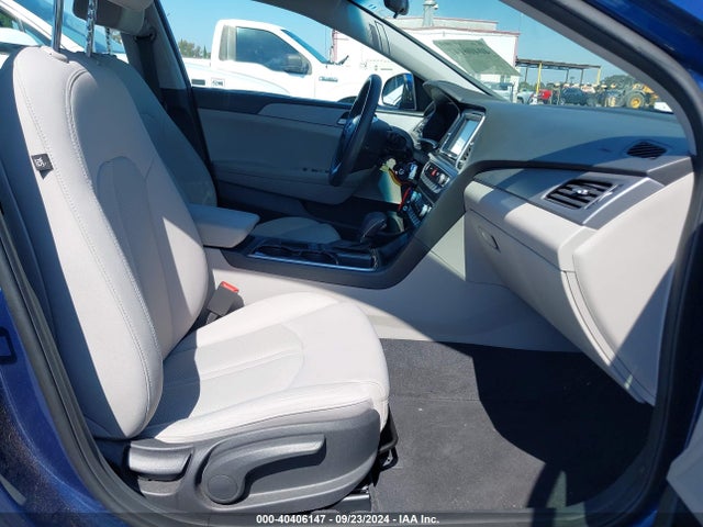 Hyundai SONATA SE 2019 5NPE24AF2KH753237 Image 5