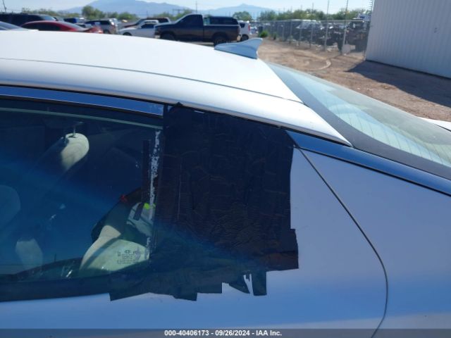 KNAGM4A77F5644156 KIA Optima Lx