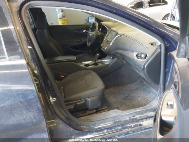 1G1ZE5ST8HF130090 Chevrolet MALIBU 1LT