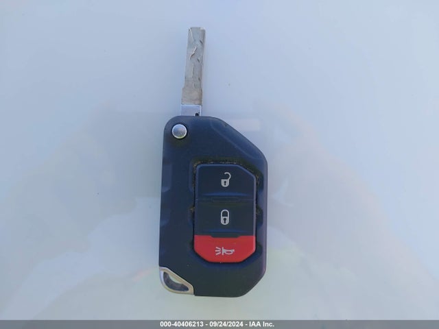1C4GJXAG8KW552300 Jeep Wrangler Sport S 4x4
