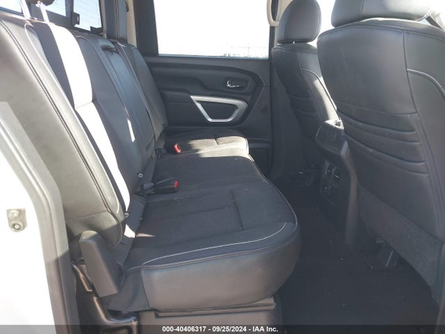 Nissan Titan Pro-4x 2018 1N6AA1E50JN517795 Image 8