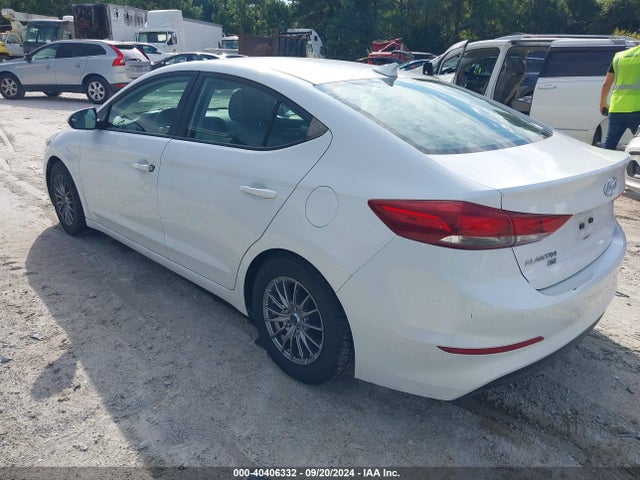 Hyundai ELANTRA SE 2017 5NPD74LF6HH085350 Image 3