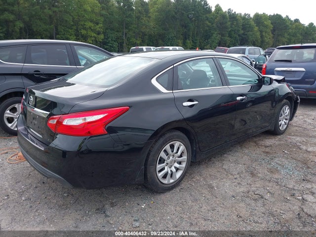 Nissan Altima 2.5 S 2017 1N4AL3AP0HC250475 Image 4