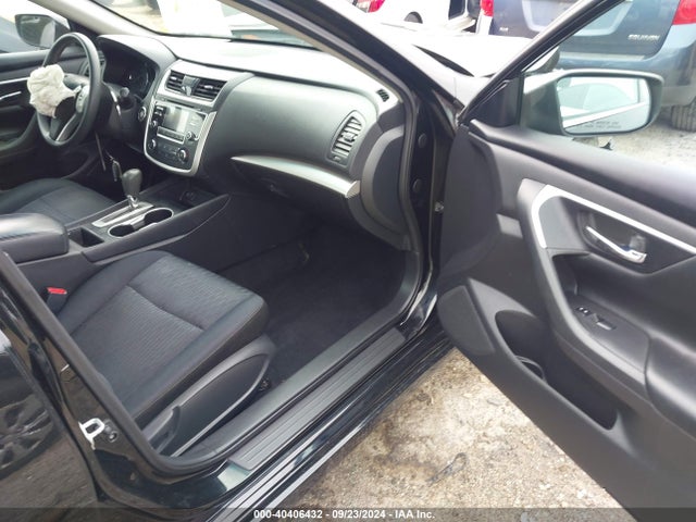 Nissan Altima 2.5 S 2017 1N4AL3AP0HC250475 Image 5