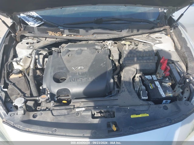 1N4AA6AP5GC415975 Nissan Maxima 3.5 S
