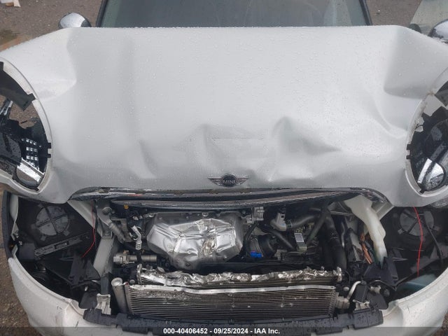 2011 MINI COOPER WMWSU3C58BTX96923 Photo 9