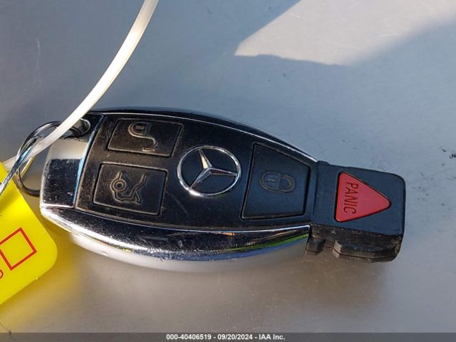 WDCGG5HB4EG240609 Mercedes-Benz GLK 350
