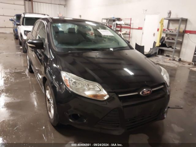 1FADP3F2XEL105115 Ford FOCUS SE