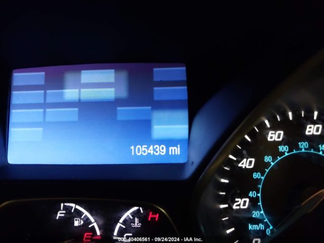 1FADP3F2XEL105115 Ford FOCUS SE