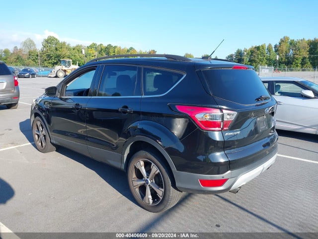 Ford ESCAPE SE 2017 1FMCU0G95HUB94823 Image 3