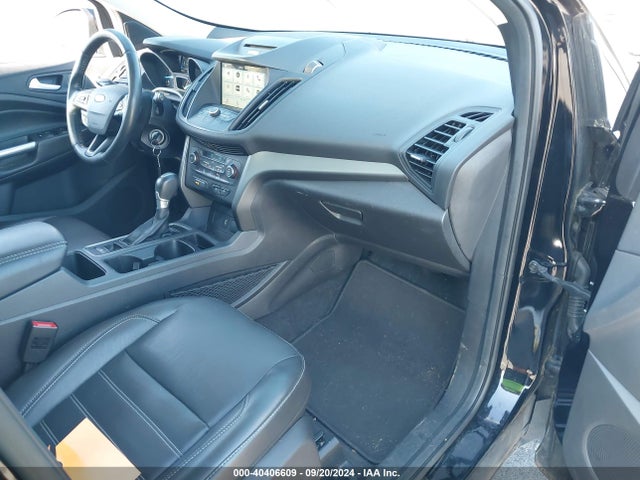 Ford ESCAPE SE 2017 1FMCU0G95HUB94823 Image 5