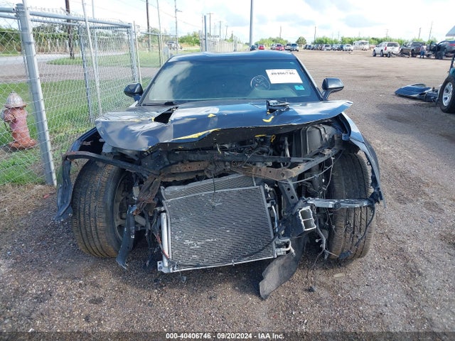 Chevrolet Camaro 1lt 2018 1G1FB1RS3J0124045 Image 12